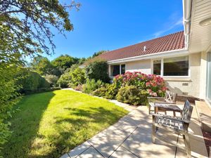 Photo 27- click for photo gallery